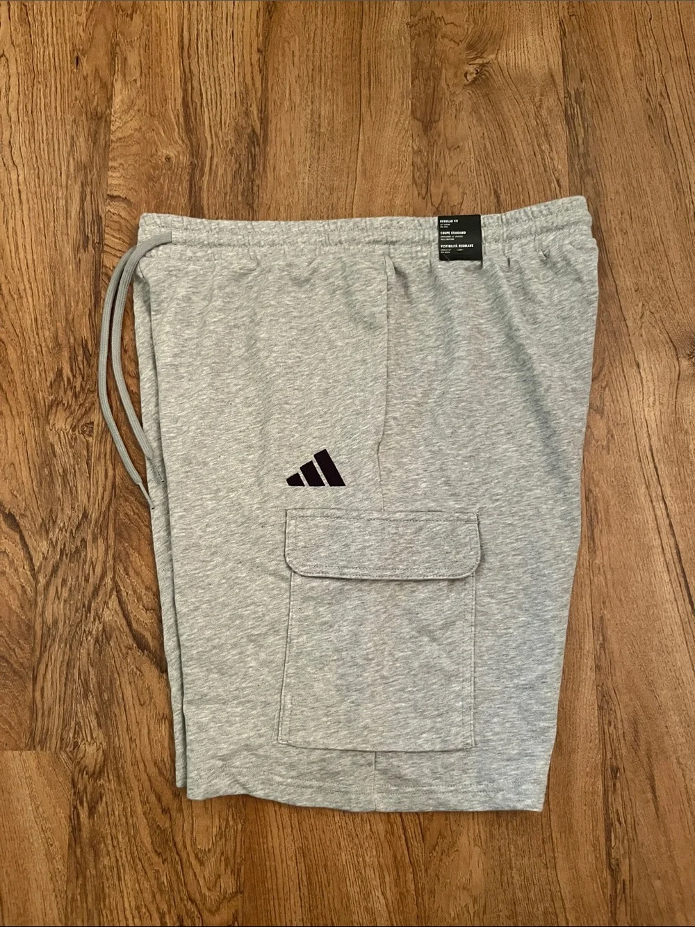 adidas essentials cargo
